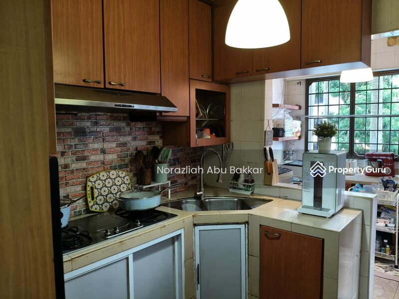 For Sale - 372 Hougang Street 31