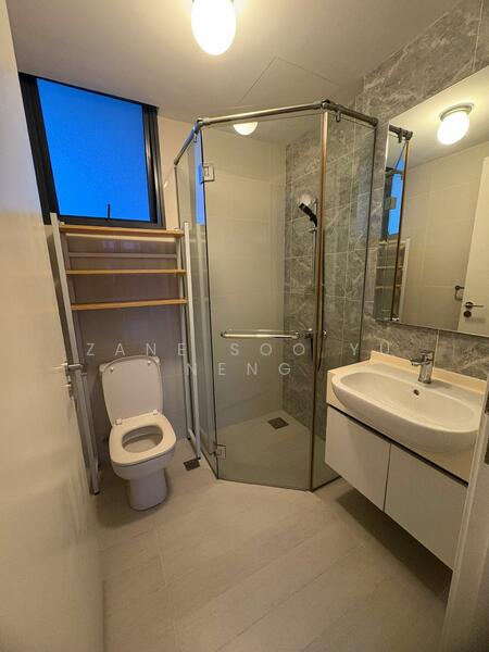 La Fiesta, 58 Sengkang Square, 3 Bedrooms, 840 sqft, Condominium For Rent, by Zane Soo 苏昱能, 60062410 - Bathroom - PropertyGuru.com.sg
