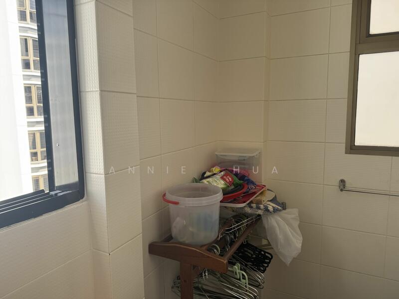 Parkview Apartments, 3 Bukit Batok Street 25, 3 Bedrooms, 1,119 sqft, Apartment For Rent, by Annie Chua, 60062599 - PropertyGuru.com.sg