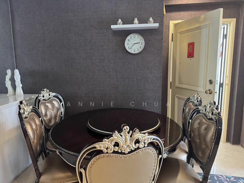 Parkview Apartments, 3 Bukit Batok Street 25, 3 Bedrooms, 1,119 sqft, Apartment For Rent, by Annie Chua, 60062599 - PropertyGuru.com.sg