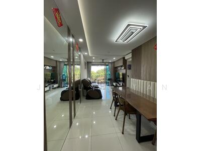 For Sale - Treasure at Tampines