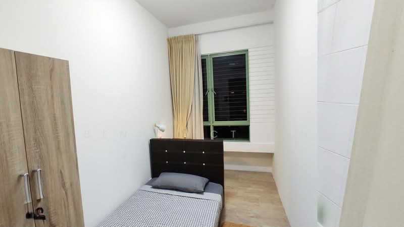 Tiara, 1 Kim Seng Walk, Room Rental, 120 sqft, Apartment For Rent, by Bennedict Tan, 60062636 - Bedroom - PropertyGuru.com.sg