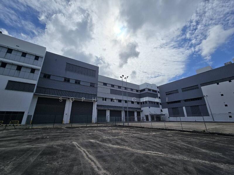 OPEN YARD storage LOYANG OFFSHORE SUPPLY BASE, LOYANG CRESCENT, 3,713 sqft, Factory / Workshop (B2) For Rent, by Sophia Chai, 60062980 - CommercialGuru.com.sg