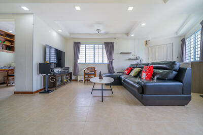 For Sale - 368 Tampines Street 34