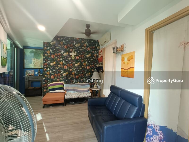 For Rent - Flora View