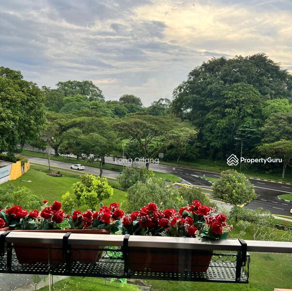 For Rent - Flora View
