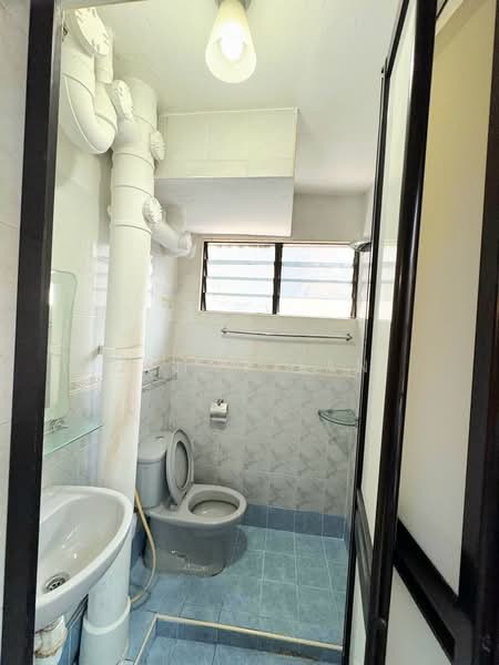 713 Clementi West Street 2, 713 Clementi West Street 2, 2 Bedrooms, 700 sqft, HDB Flat For Rent, by Jenny Tan, 60063302 - PropertyGuru.com.sg