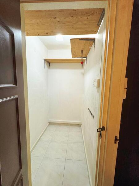 713 Clementi West Street 2, 713 Clementi West Street 2, 2 Bedrooms, 700 sqft, HDB Flat For Rent, by Jenny Tan, 60063302 - PropertyGuru.com.sg