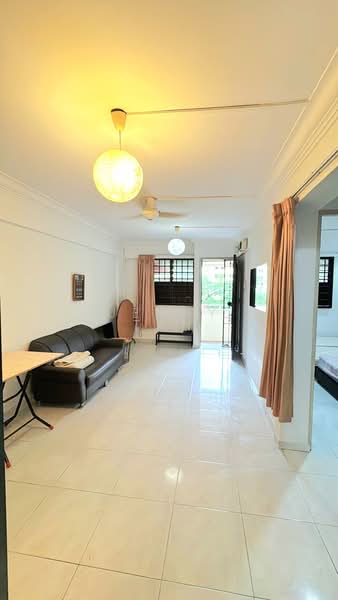 713 Clementi West Street 2, 713 Clementi West Street 2, 2 Bedrooms, 700 sqft, HDB Flat For Rent, by Jenny Tan, 60063302 - PropertyGuru.com.sg