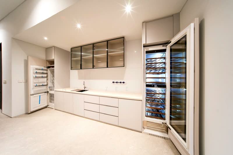 BRENDA ZEE 9450*9938 ✧ Holland Vicinity New Detached with Pool ✧ 1km to Henry Park Primary, Jalan Kebaya, Holland Grove, Grove Avenue, 6 Bedrooms, 10,000 sqft, Detached House For Sale, by Brenda Zee (徐黎倫), 60063313 - Brand New Detached Home with Pool & Home Lift - PropertyGuru.com.sg