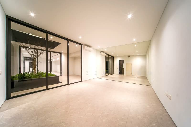 BRENDA ZEE ✧ 945O9938 ✧ Holland Vicinity New Detached with Pool ✧ 1km to Henry Park Primary Detached House For Sale at S$ 18,800,000 | PropertyGuru Singapore - Brand New Detached Home with Pool & Home Lift