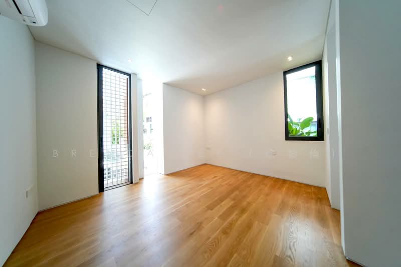 BRENDA ZEE 9450*9938 ✧ Holland Vicinity New Detached with Pool ✧ 1km to Henry Park Primary, Jalan Kebaya, Holland Grove, Grove Avenue, 6 Bedrooms, 10,000 sqft, Detached House For Sale, by Brenda Zee (徐黎倫), 60063313 - Brand New Detached Home with Pool & Home Lift - PropertyGuru.com.sg