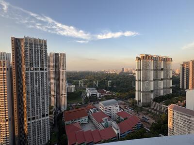 For Sale - Queens Peak