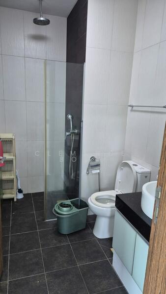 Parc Rosewood, 71 Rosewood Drive, 1 Bedroom, 431 sqft, Condominium For Rent, by Clemence Boey, 60063409 - Bathroom - PropertyGuru.com.sg