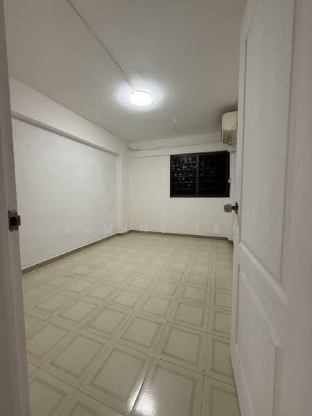 53 Teban Gardens Road, 53 Teban Gardens Road, 3 Bedrooms, 893 sqft, HDB Flat For Sale, by Asmine Tan, 60063464 - Interior - PropertyGuru.com.sg