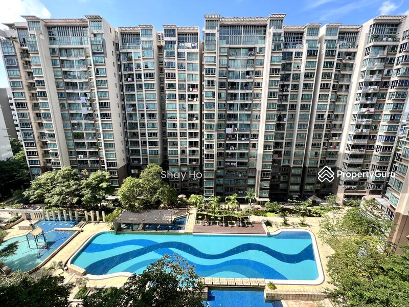 Stunning Pool View