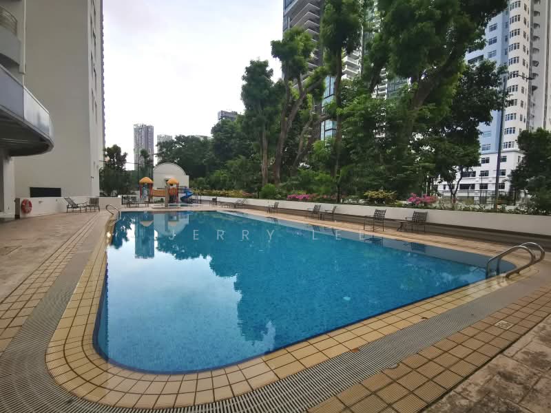 The Regalia, 2 River Valley Close, Room Rental, 216 sqft, Apartment For Rent, by Jerry Lee, 60063541 - Pool - PropertyGuru.com.sg