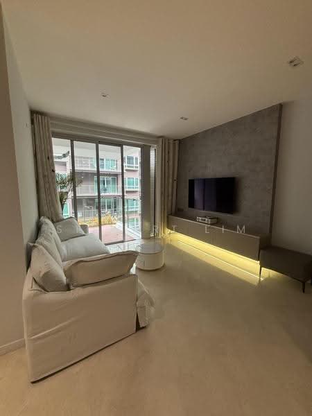 8 @ Mount Sophia, 6 Mount Sophia, Orchard / River Valley, 1 Bedroom, 893 sqft, Condominium For Rent, by Stewart Lim, 60063573 - Living Room - PropertyGuru.com.sg