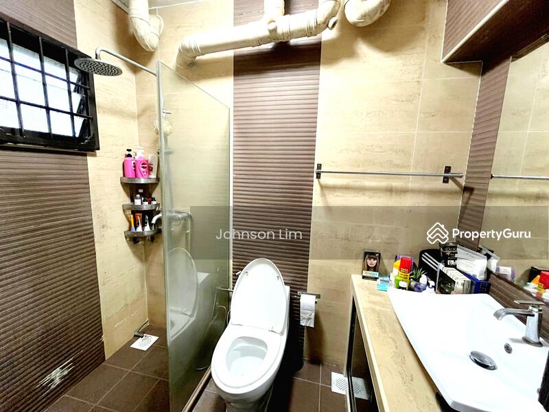 For Sale - 965 Hougang Avenue 9