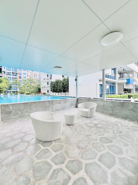 The Santorini, Tampines Street 86, 1 Bedroom, 463 sqft, Condominium For Rent, by Bernice Ho, 60063609 - Pool - PropertyGuru.com.sg