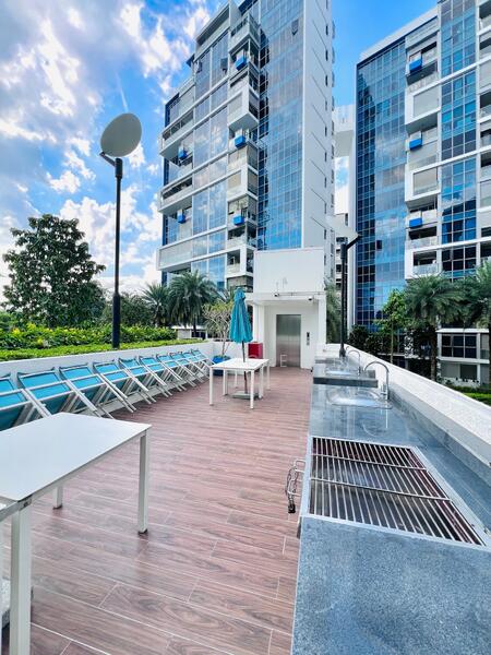 The Santorini, Tampines Street 86, 1 Bedroom, 463 sqft, Condominium For Rent, by Bernice Ho, 60063609 - Pool - PropertyGuru.com.sg