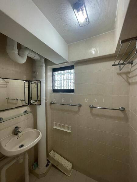 For Rent - 4 Everton Park