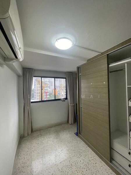 For Rent - 4 Everton Park