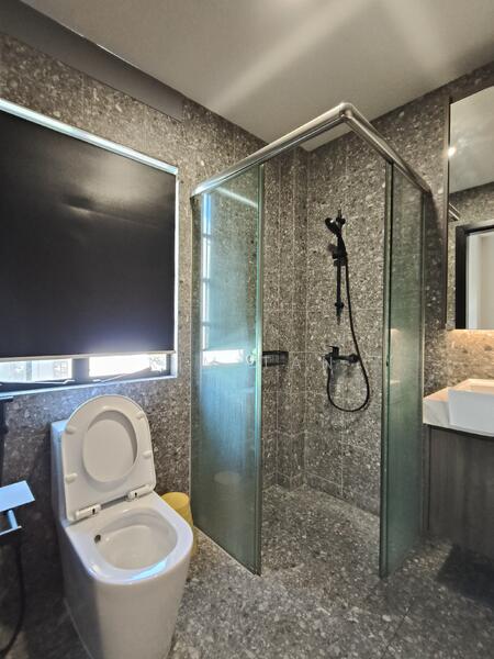 Bathroom #014