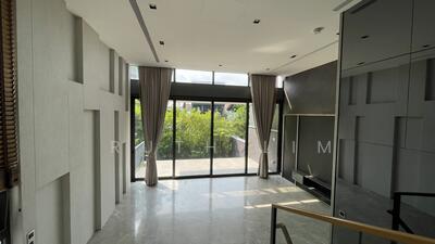 For Sale - Victoria Park Villas