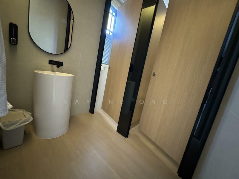 Teo hong, , 4,859 sqft, Shop / Shophouse For Sale, by Raynne Ong, 60063911 - Bathroom - CommercialGuru.com.sg