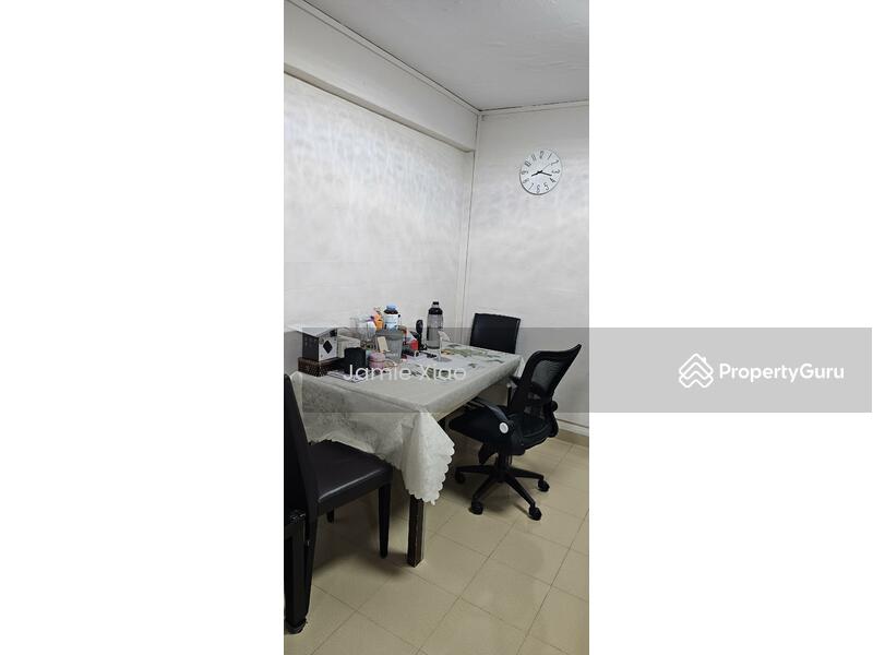 For Sale - 37 Chai Chee Avenue