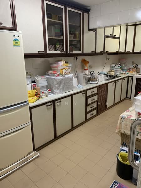 Neptune Court, 9 Marine Vista, 3 Bedrooms, 1,270 sqft, Condominium For Sale, by Johnny Lee, 60064349 - Kitchen - PropertyGuru.com.sg