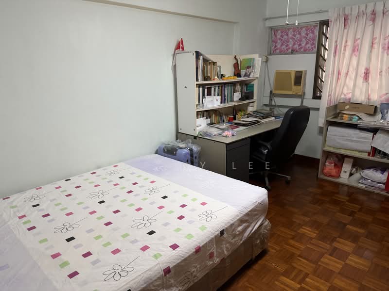 Neptune Court, 9 Marine Vista, 3 Bedrooms, 1,270 sqft, Condominium For Sale, by Johnny Lee, 60064349 - Bedroom - PropertyGuru.com.sg