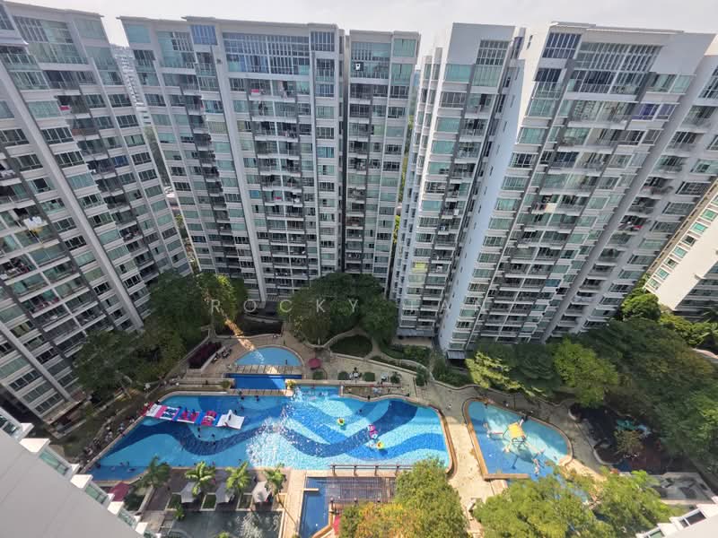 Lakeholmz, 82 Corporation Road, 5 Bedrooms, 2,454 sqft, Condominium For Sale, by Rocky Tan, 60064365 - PropertyGuru.com.sg
