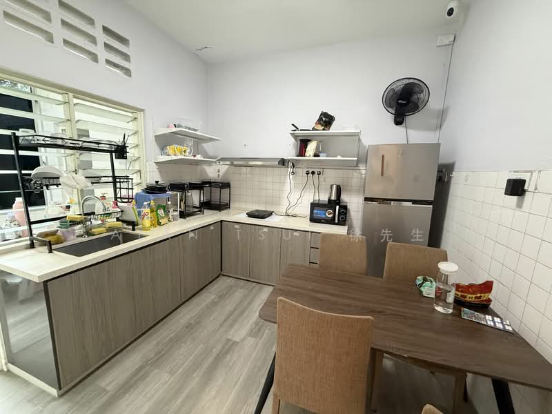 For Rent - Cheap Bedroom Near Somerset MRT, Fort Canning MRT & Great World MRT