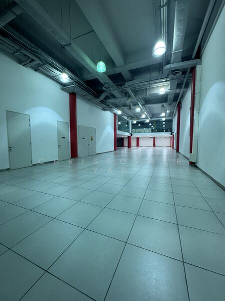 Motor Image (Subaru), 19 Lorong 8 Toa Payoh, 6,000 sqft, Light Industrial (B1) For Rent, by Christopher Yap, 60064483 - CommercialGuru.com.sg