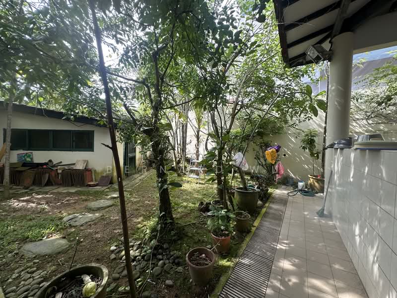 Watten Estate Road, Watten Estate Road, 5 Bedrooms, 5,000 sqft, Bungalow House For Sale, by Bernard Wu, 60064506 - Exterior - PropertyGuru.com.sg