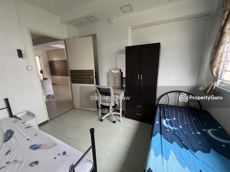 For Rent - 882 Woodlands Street 82
