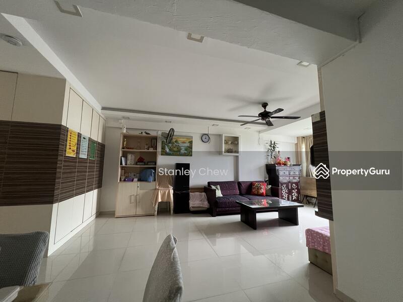For Rent - 882 Woodlands Street 82