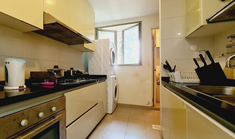 Casa Merah, 50 Tanah Merah Kechil Avenue, 1 Bedroom, 180 sqft, Condominium For Rent, by Nick Vishindas, 60064652 - Kitchen - PropertyGuru.com.sg