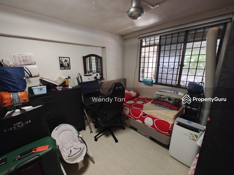 Room2