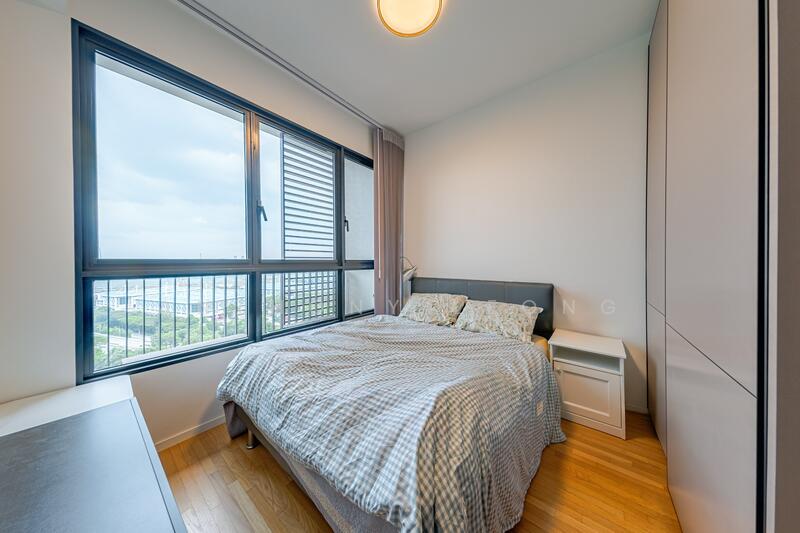 For Sale - Avenue South Residence