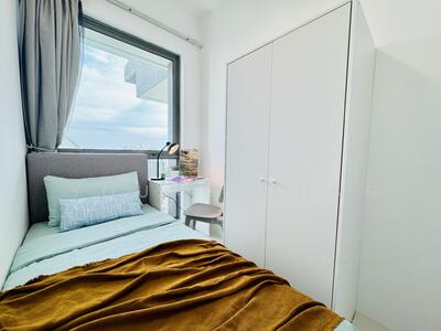 For Rent - The Infiniti