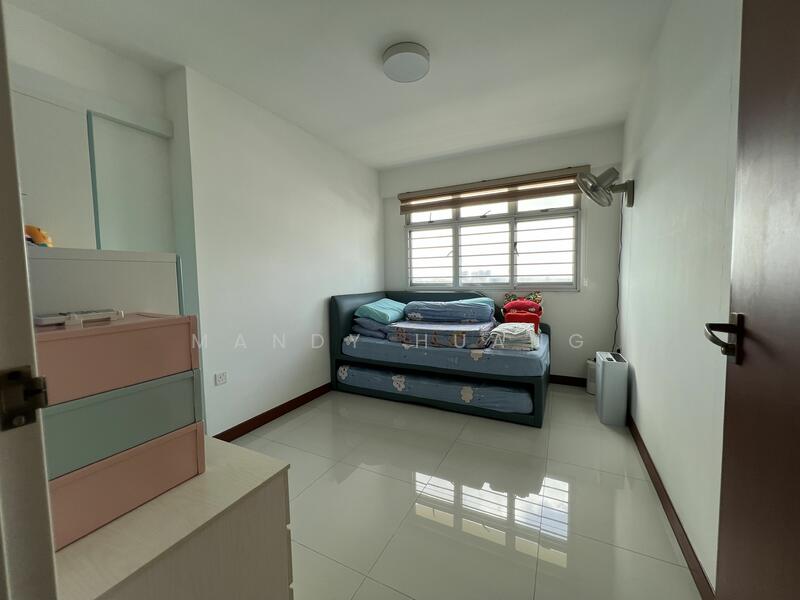 292B Bukit Batok East Avenue 6 HDB Flat For Sale at S$ 980,000 | PropertyGuru Singapore