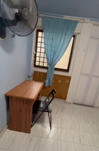 135 Bedok Reservoir Road, 135 Bedok Reservoir Road, Room Rental, 160 sqft, HDB Flat For Rent, by Li Ming, 60065225 - Study - PropertyGuru.com.sg