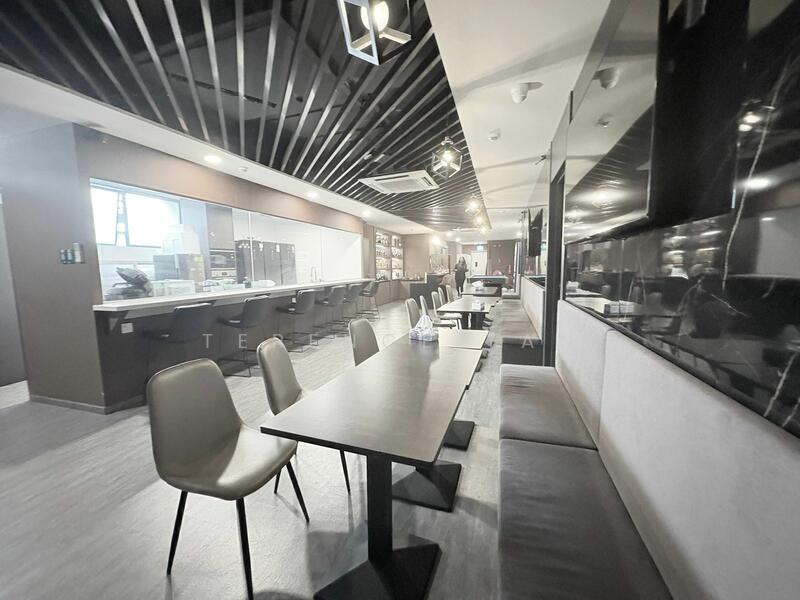 Lhk3 Building, 8 New Industrial Road, 4,069 sqft, Light Industrial (B1) For Sale, by Terence Tan, 60065410 - Pantry - CommercialGuru.com.sg