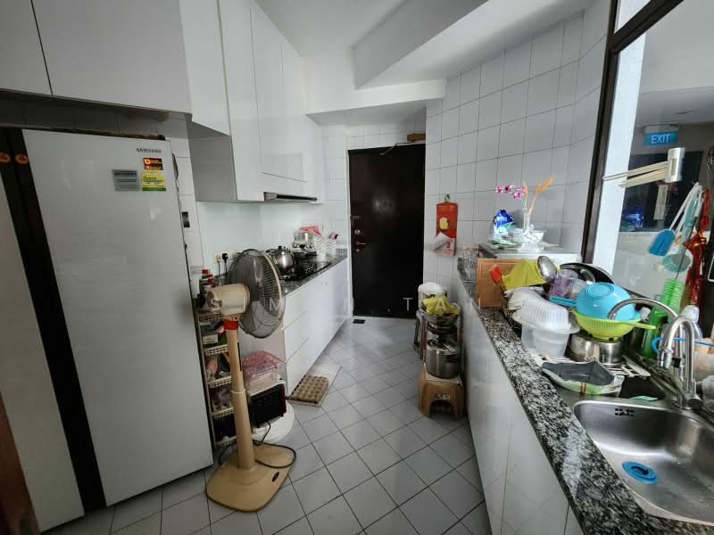 Parc Oasis, 43 Jurong East Avenue 1, Room Rental, 250 sqft, Condominium For Rent, by Simon Tan, 60065615 - PropertyGuru.com.sg