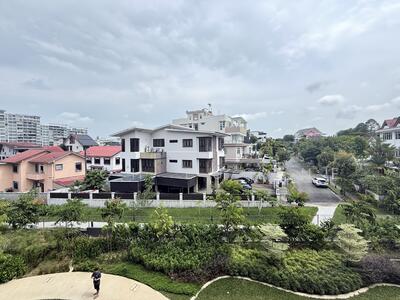 For Sale - The Watergardens at Canberra