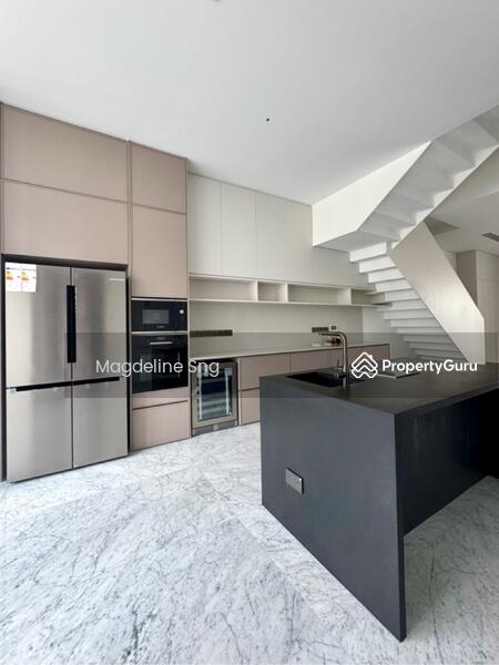 Dry Kitchen