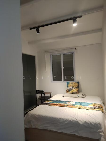 Room 32A-05 with writing desk & chair